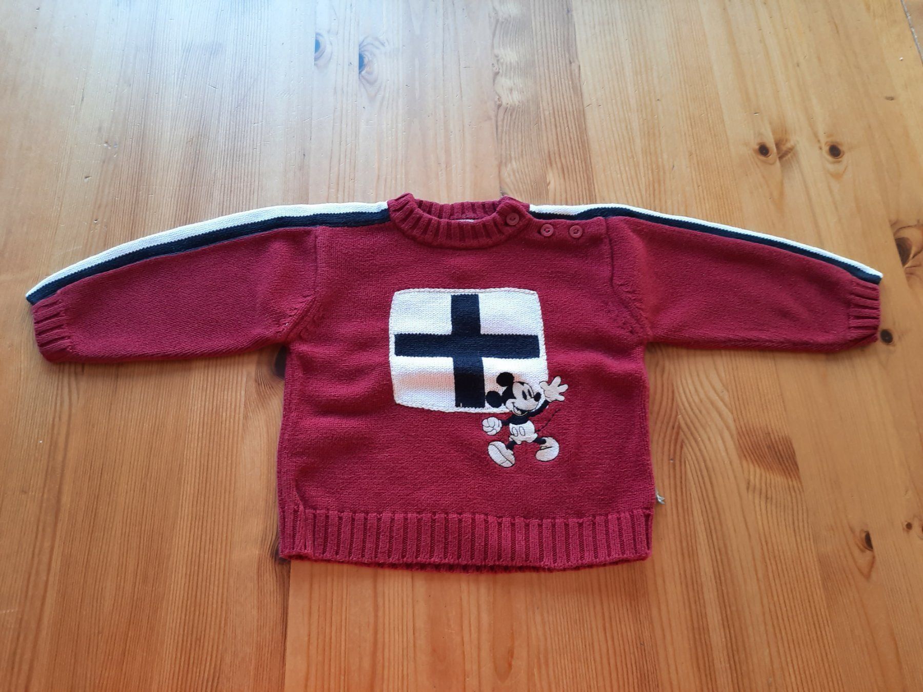 Lotti & Set di vestiti: 9-teiliges Oberteilpäckli, Grösse 74/80 – Usato da Aesch BL venduto da ChezToKa 1