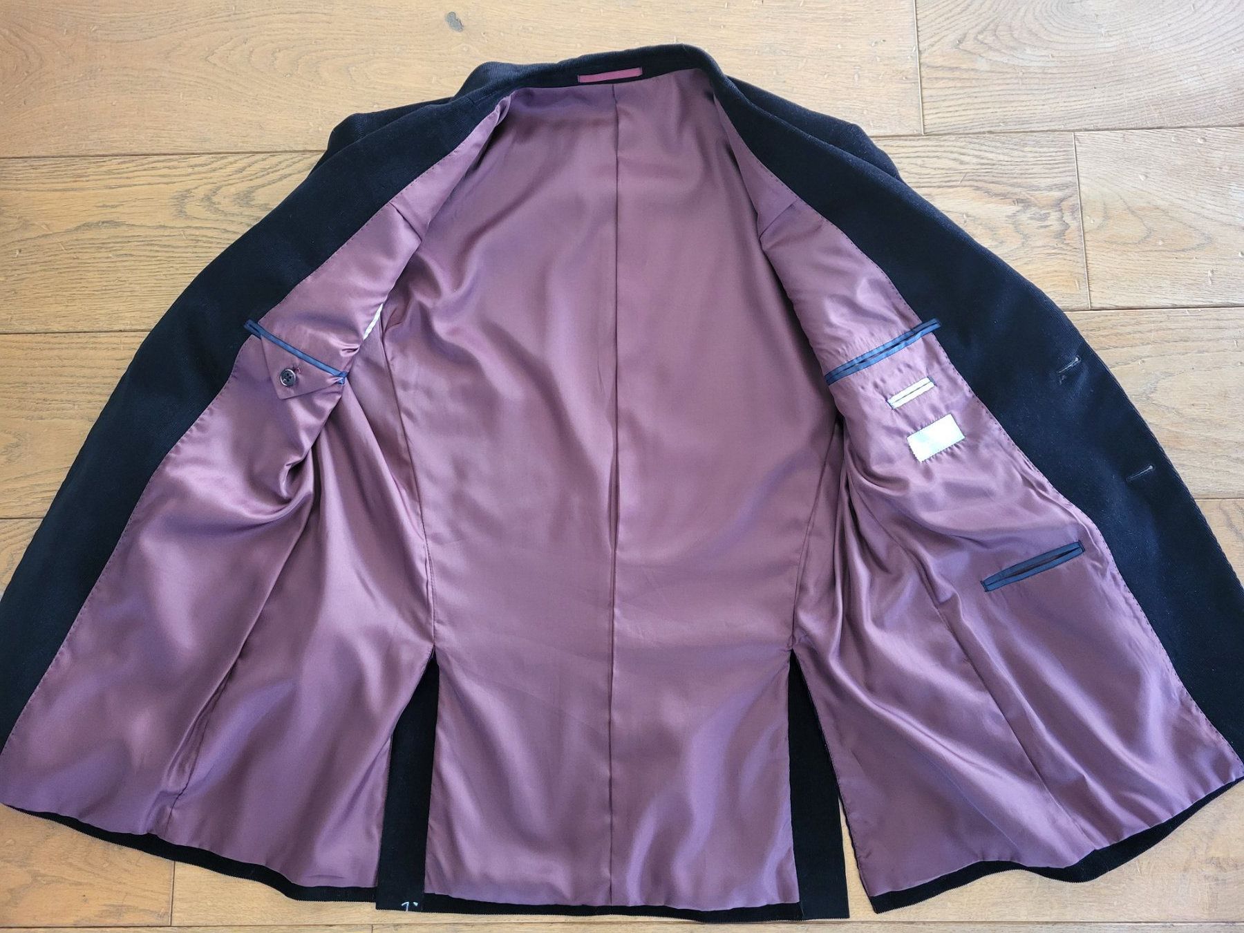 Giacche: Schwarzes Cord-Jackett, Herbst-Look, Grösse 54 – Usato da Rünenberg venduto da Bille77 2