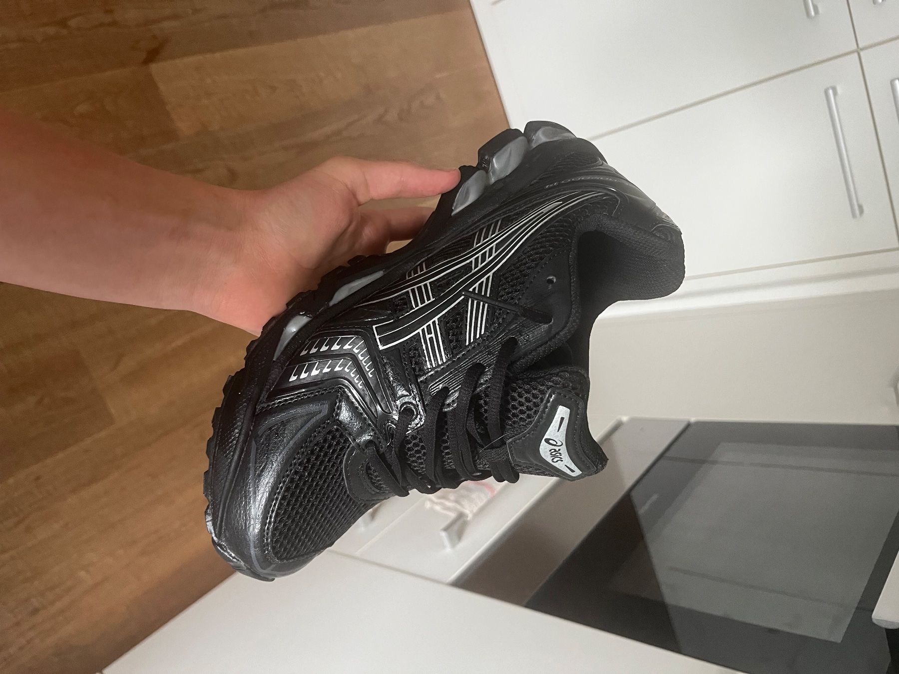 Asics Scarpe da uomo: Asics gel kayano gr 44 – Usato da Muntelier venduto da estavayer01 8