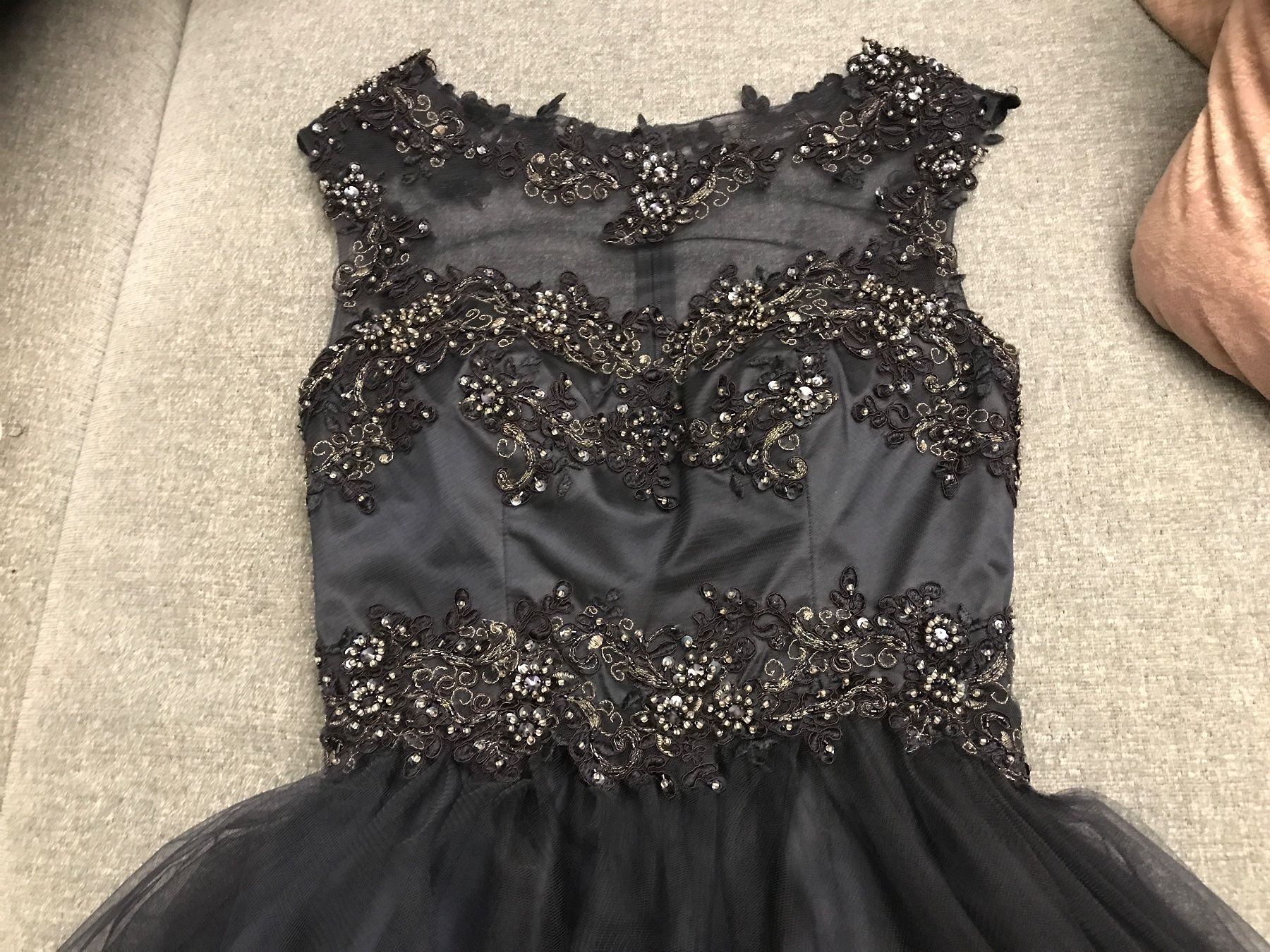 Robes: Abendkleid – D'occasion à Niederglatt ZH par Mary102 1