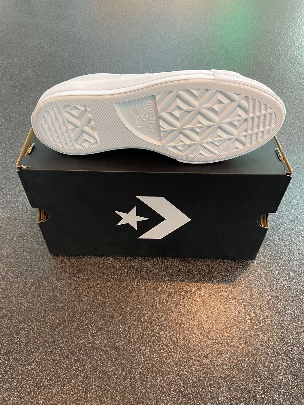 Converse Scarpe da uomo: CONVERSE  GRÖSSE  44.5    INNENSOHLE  29 CM – Nuovo e nell'imballaggio originale da Zürich venduto da LIQUIDATOR.CP 1