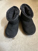 Uggs enfant taille 25