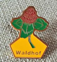 B888 - Pin Waldhof Schweiz Blume