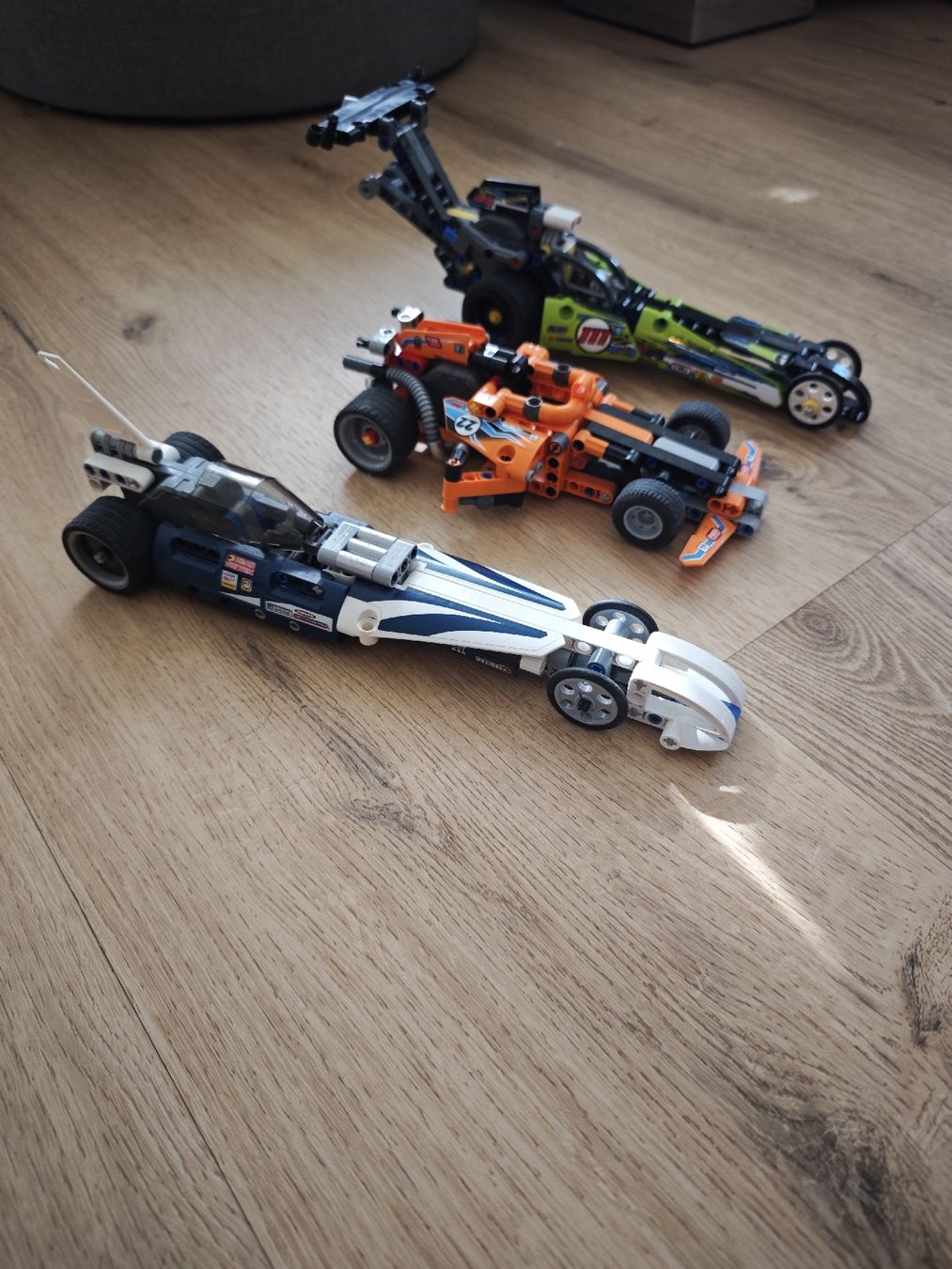 Lego Kit di costruzioni: 3 LEGO Technic Aufziehautos Pull-Back Rennwagen – Usato da Wettingen venduto da ivo85ri 2