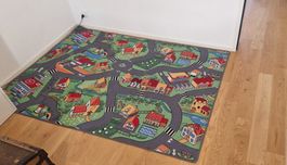 Spielteppich 200 × 140 cm – gepflegter Zustand