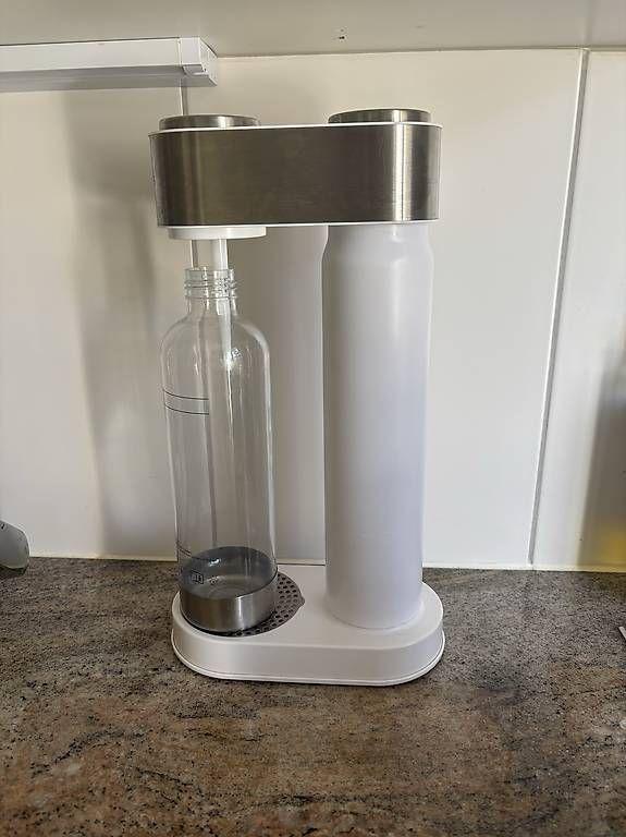 Elettrodomestici da cucina: Wasser Sprudler von Philips weiss  – Usato da Basel venduto da ali_8x9c 1