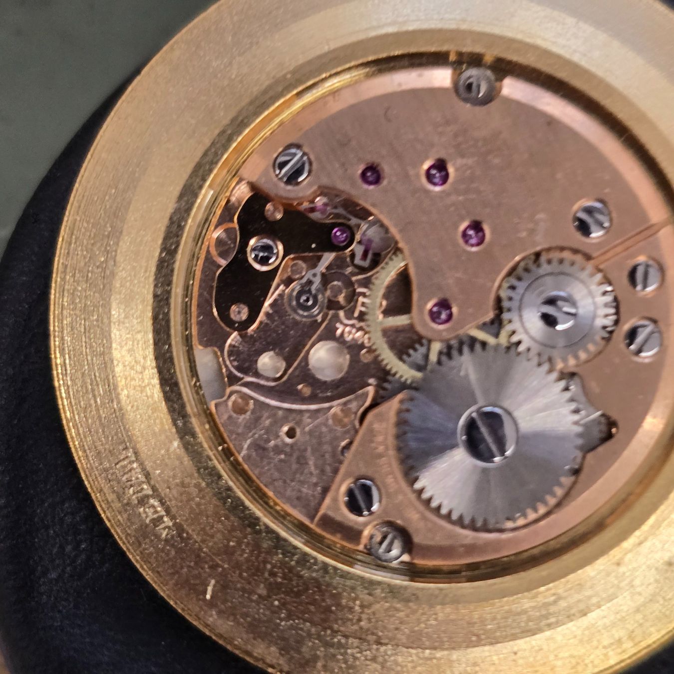 Orologi: Mouvement Peseux 7040 – Difettoso da Tramelan venduto da Nirdan