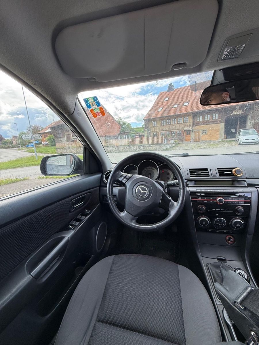 Mazda Automobili: MAZDA 3 1.6D hatchback – Difettoso da Romont FR venduto da Djeb7 6