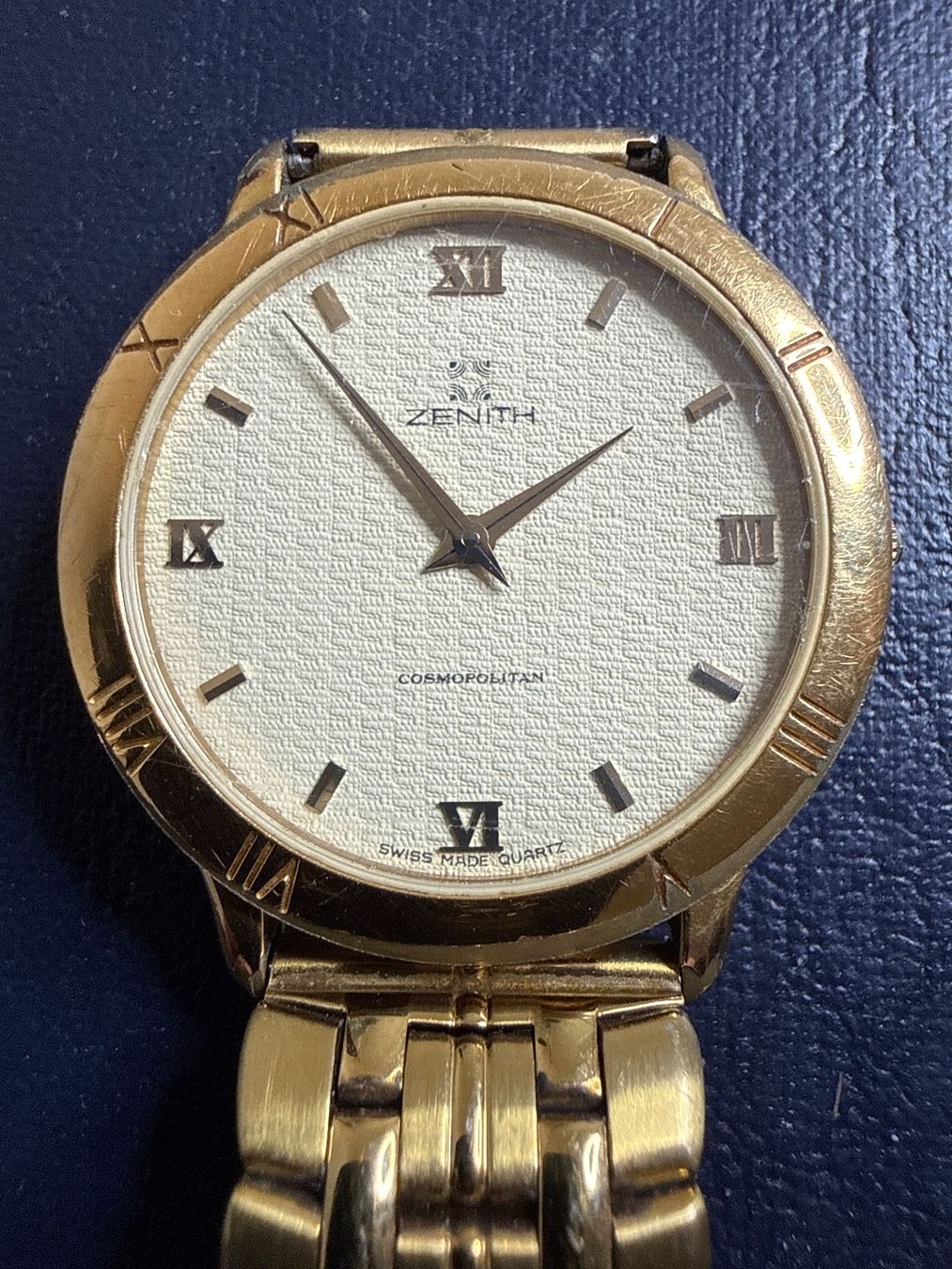 Zenith Uhren: Zenith Cosmopolitan Quarz 34 mm – Gebraucht aus Pfeffingen von Allhandelklgwatches