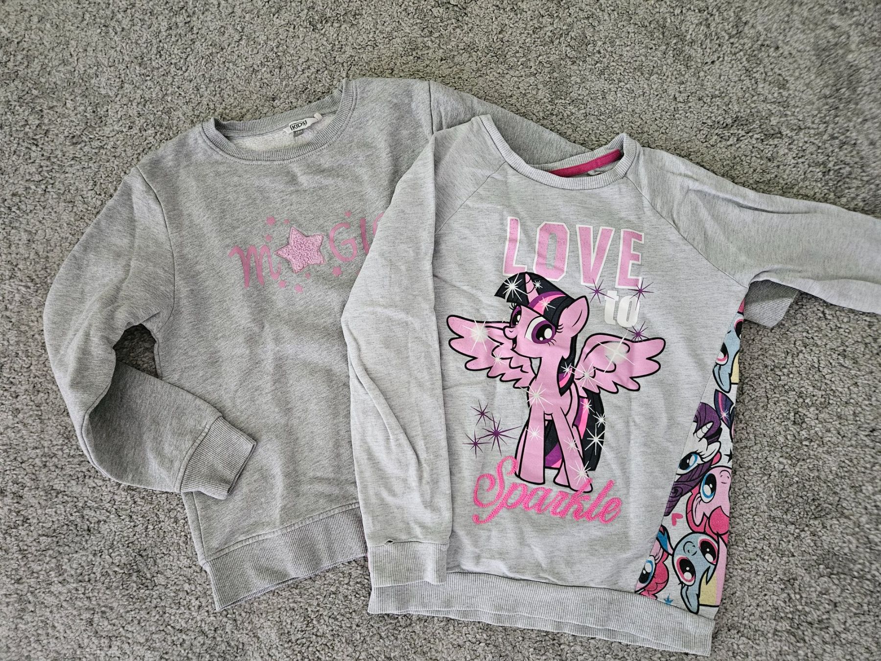 Kleiderpakete & -sets: 2 Pullover Mädchen Gr. 134 – Gebraucht aus Häfelfingen von Selivia