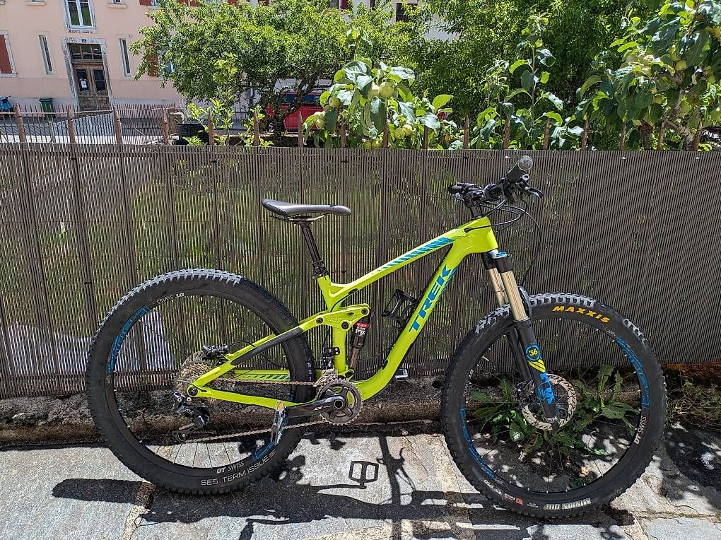 Biciclette: VTT Enduro Trek Remedy 9.8 – Usato da La Chaux-de-Fonds venduto da Nivi 1