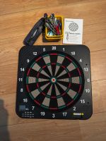 Elektronisches Dartspiel mit Zubehör gebraucht