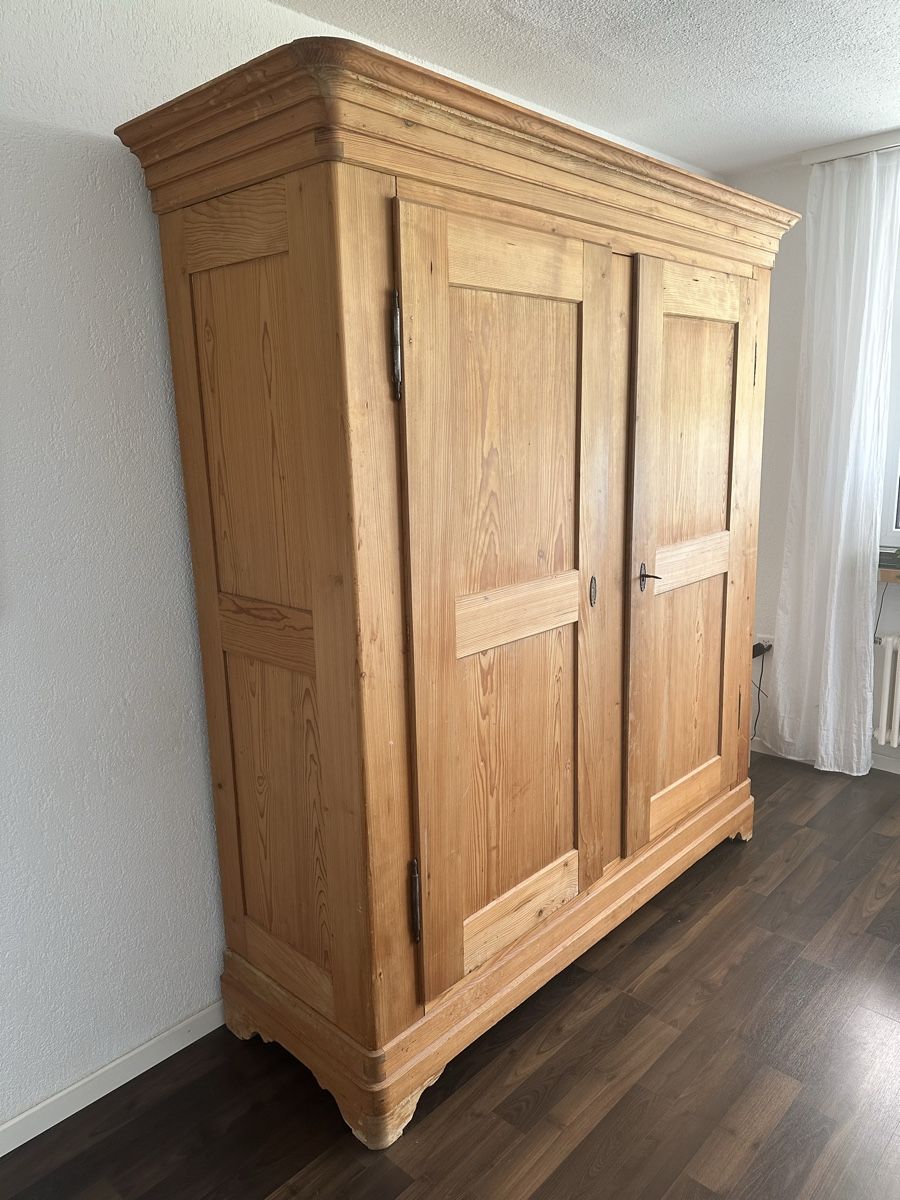 Armadi: Bauernschrank- gesteckt ohne Schrauben – Usato da Dättwil AG venduto da LorenaWeber 3