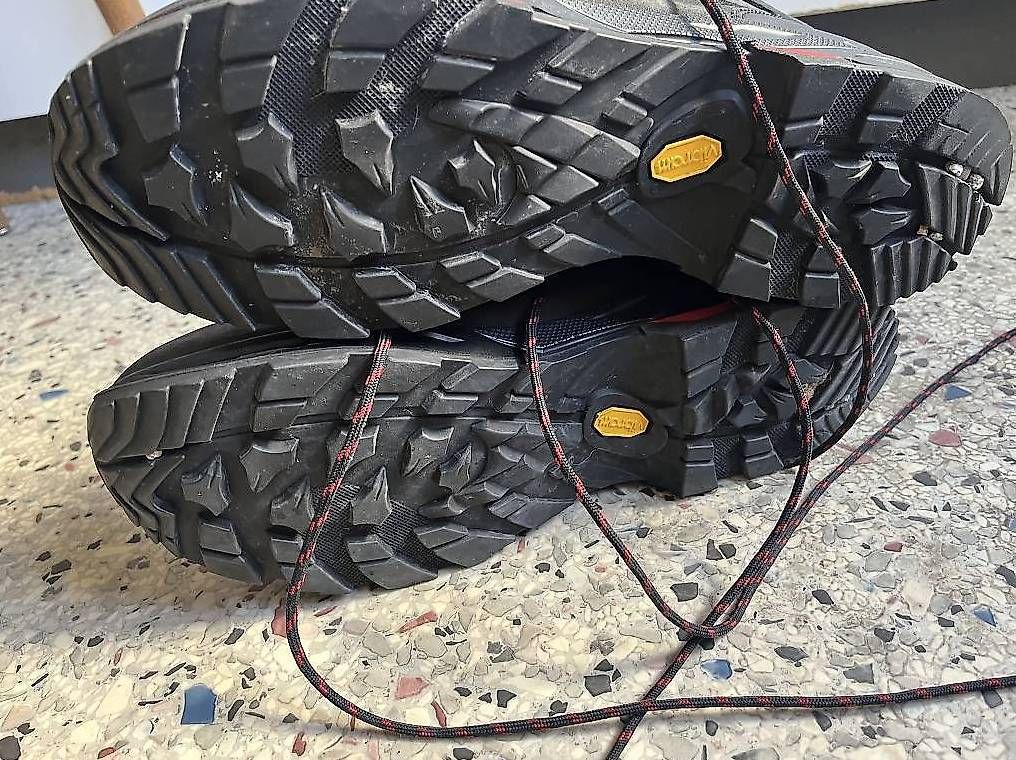 Scarpe da uomo: Lowa Catalan GTX Wanderschuhe Gr. 47 – Usato da Bern venduto da Kevinem 3