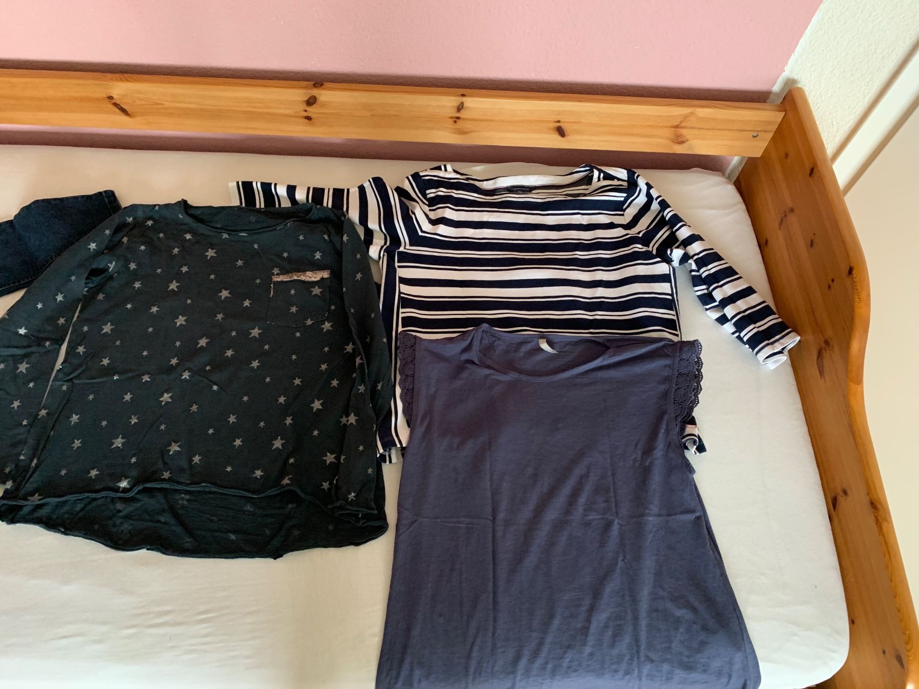 Blusen: Diverse Oberteil 1Stk. 3.- – Gebraucht aus Buelach von Joeggu0 1