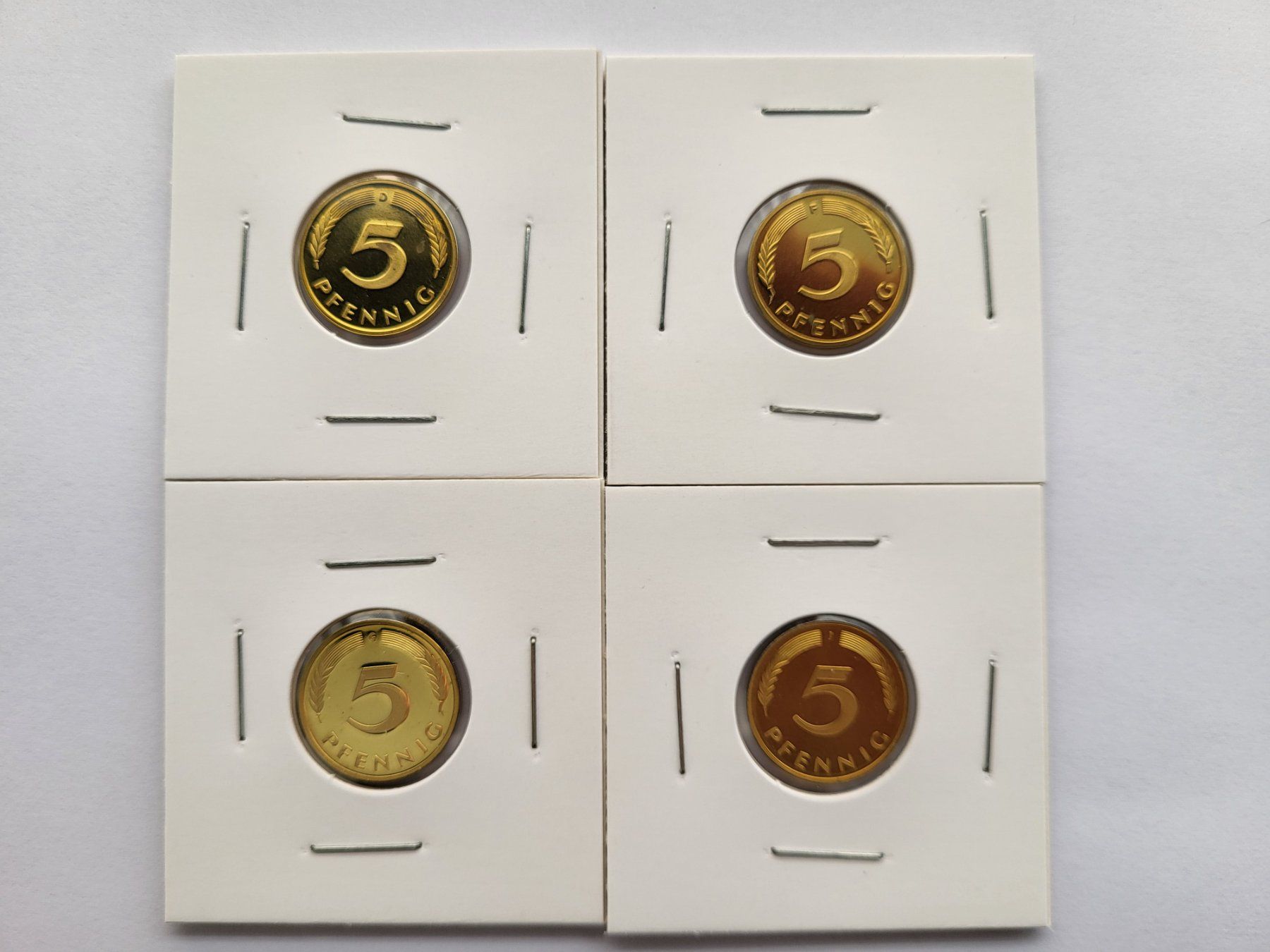 Tutti le monete: 5 Pfennig D-F-G-J 1986 PP – Nuovo (secondo la descrizione) da Pravidondaz venduto da LVtik