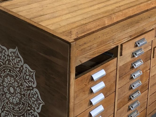 Ladenausstattungen & Messebau: Theke / Apothekerschrank – Gebraucht aus Jeuss von Karuschka 6