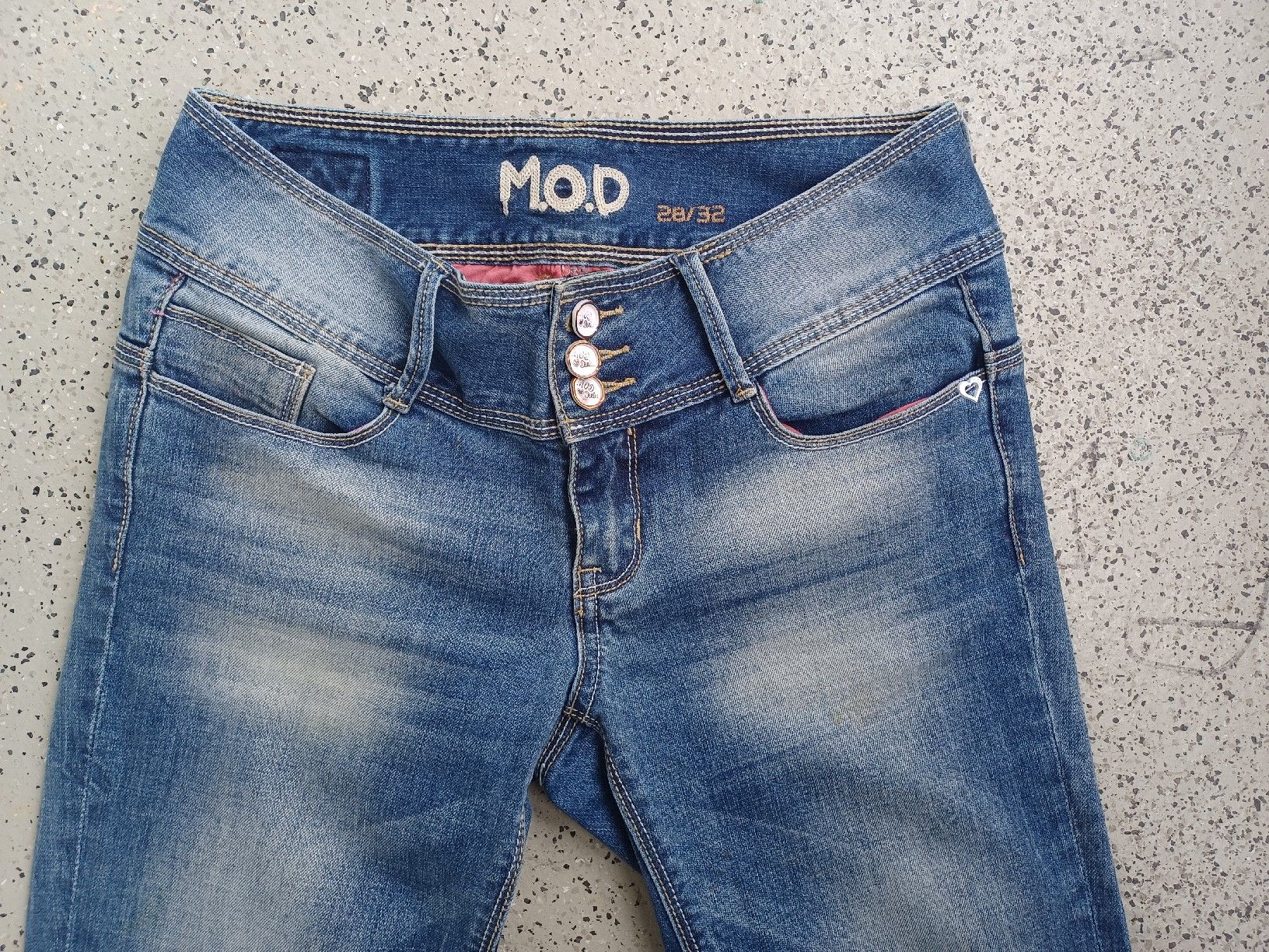 Jeans: Jeans von M.O.D. Grösse 28/32 – Gebraucht aus Worb von Osterthal 2