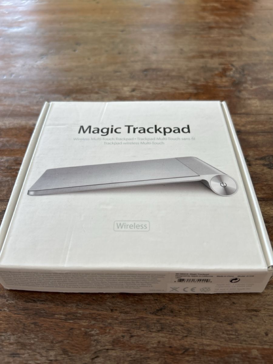 Apple Mouse: Magic Trackpad Wireless Apple con scatola – Usato da Bellinzona venduto da Yoichi