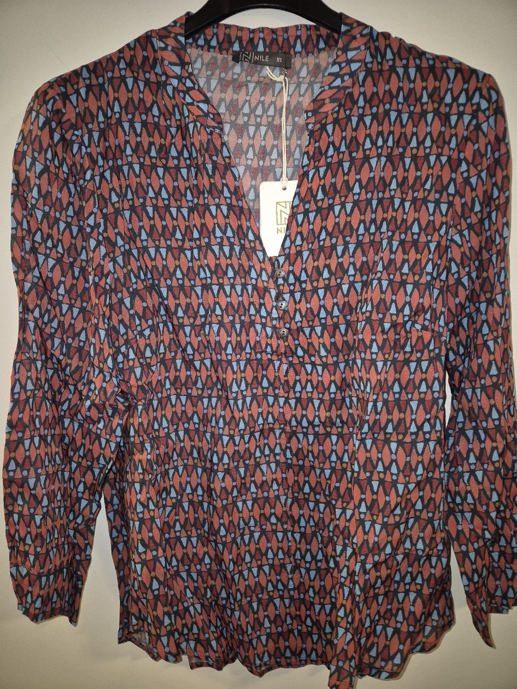 Nile Blusen: nile bluse neu, xs – Neu und originalverpackt aus Luzern von Ami-be