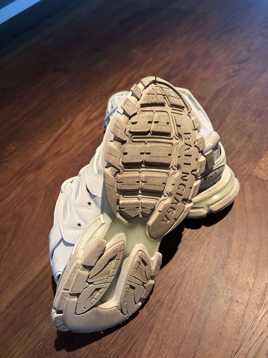 Balenciaga Scarpe da uomo: Balenciaga Track Sneaker All white  – Usato da Zürich venduto da blavatsky 2