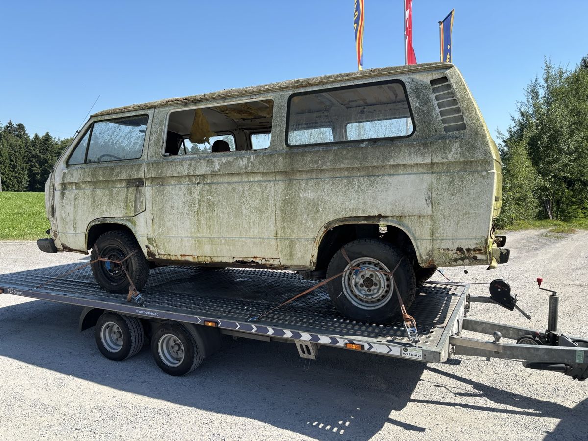 VW Automobili: Vw Bus T3 ca1981 Scheunenfund, Luftgekültermotor – Usato da Engelburg venduto da schrotti02 3