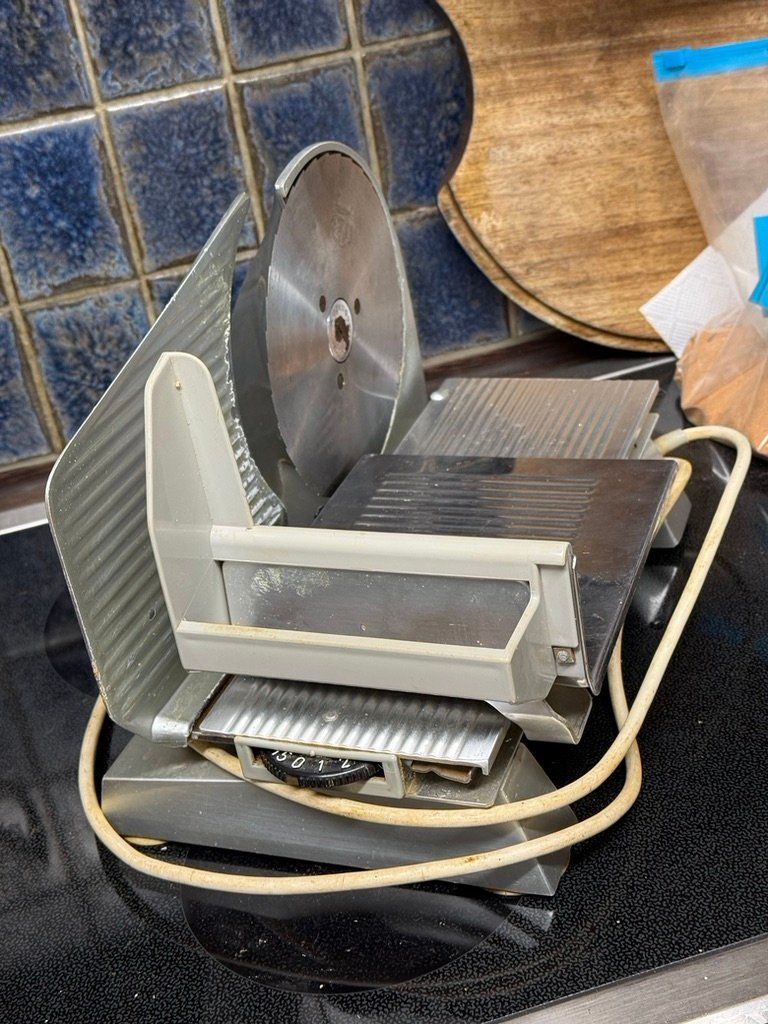Turmix Elettrodomestici da cucina: Turmix Allesschneider Maschine. – Usato da Agriswil venduto da Windcheetah 3