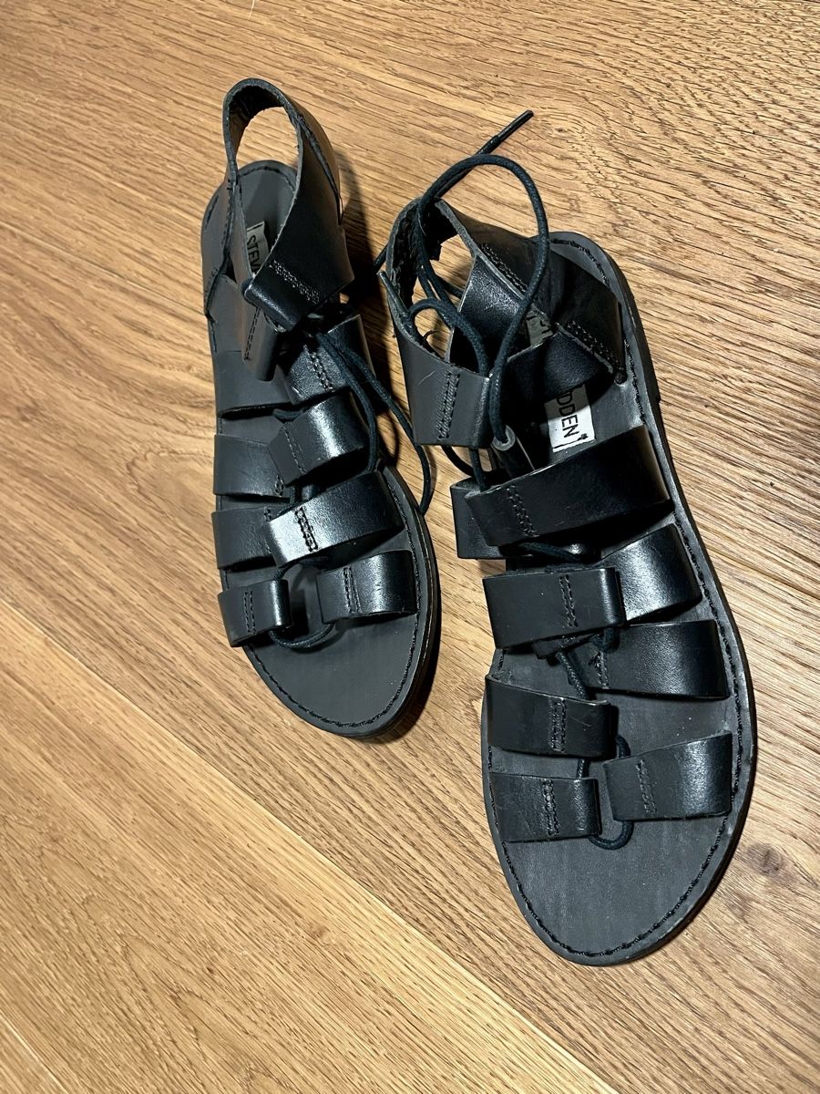 Steve Madden Scarpe da donna: Steve Madden Sandale schwarz – Usato da Baden venduto da ale_ys5b 1