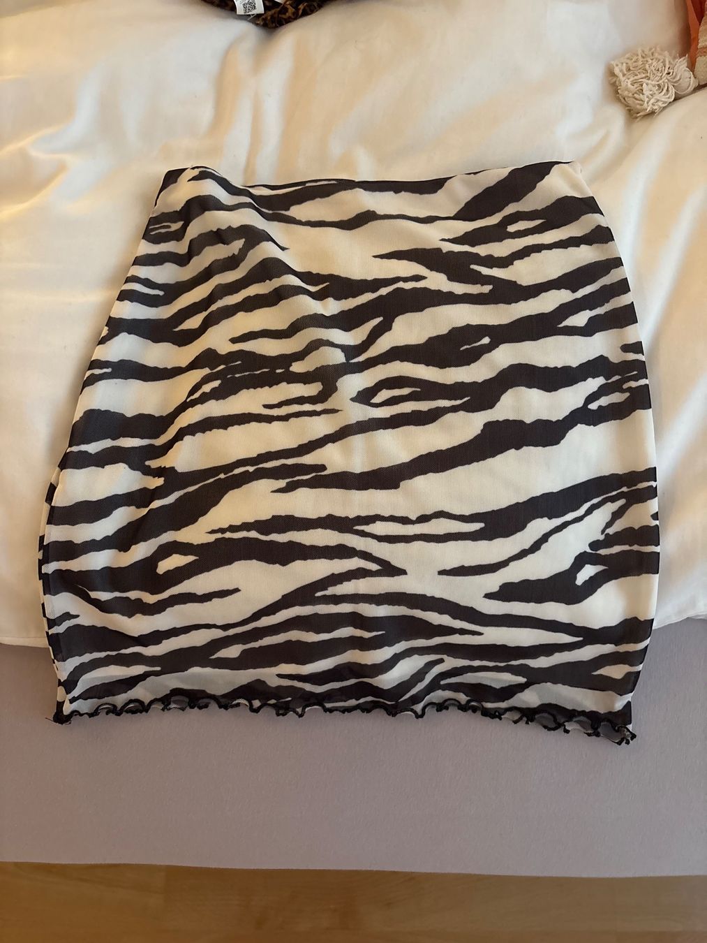 Jupes: Zebra Minirock – D'occasion à Rheinfelden par deborahbtl
