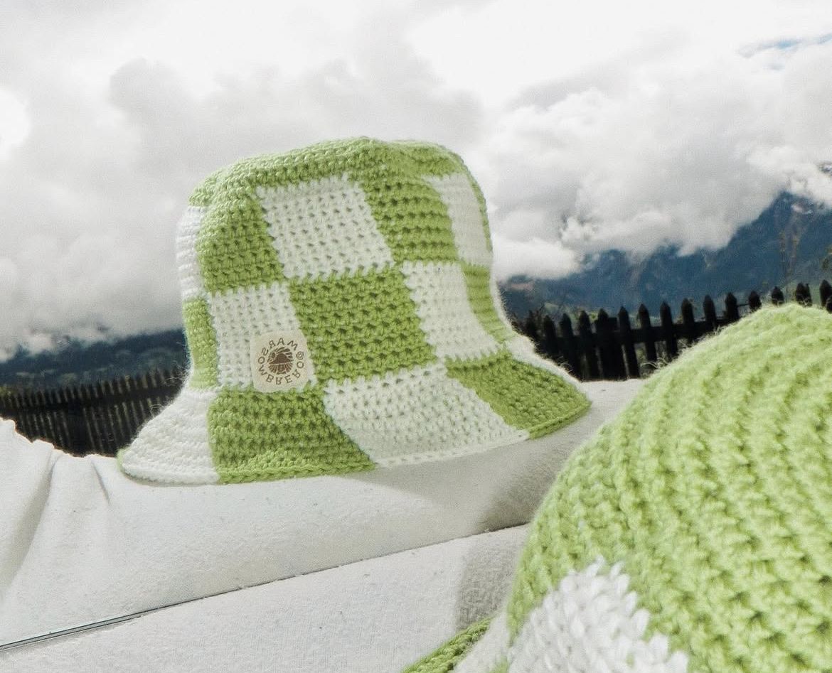 Chapeaux, bonnets & casquettes: stylischer Sommer Hut - Crochet Buckethat – Neuf (Voir description) à Zürich par Annie_Broad