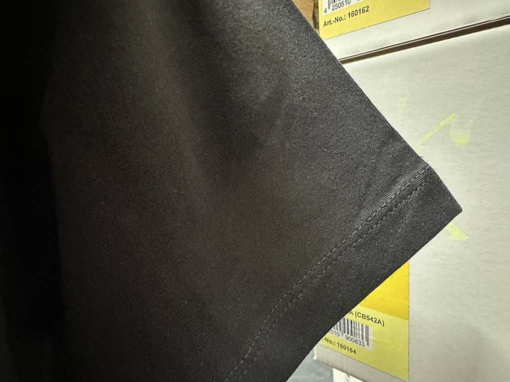 T-shirt: 75 Stk. neue, schwarze T'Shirt 92% BW/ 8%Elastan – Nuovo e nell'imballaggio originale da Necker venduto da liq24 1