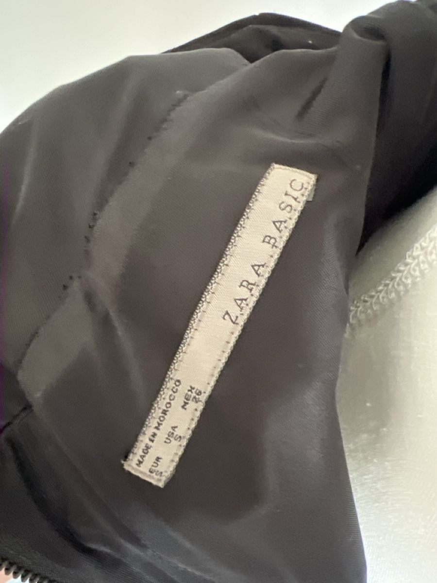 Zara Vestiti: Zara Basic Kleid, schwarz, Grösse S - Eleganter Look! – Usato da Oberuzwil venduto da DanaB01 5