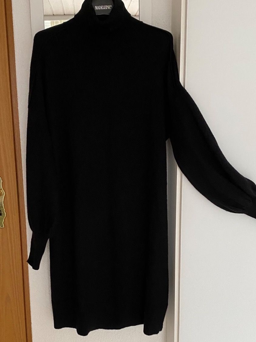 Vestiti: Strick Kleid – Usato da Subingen venduto da terli