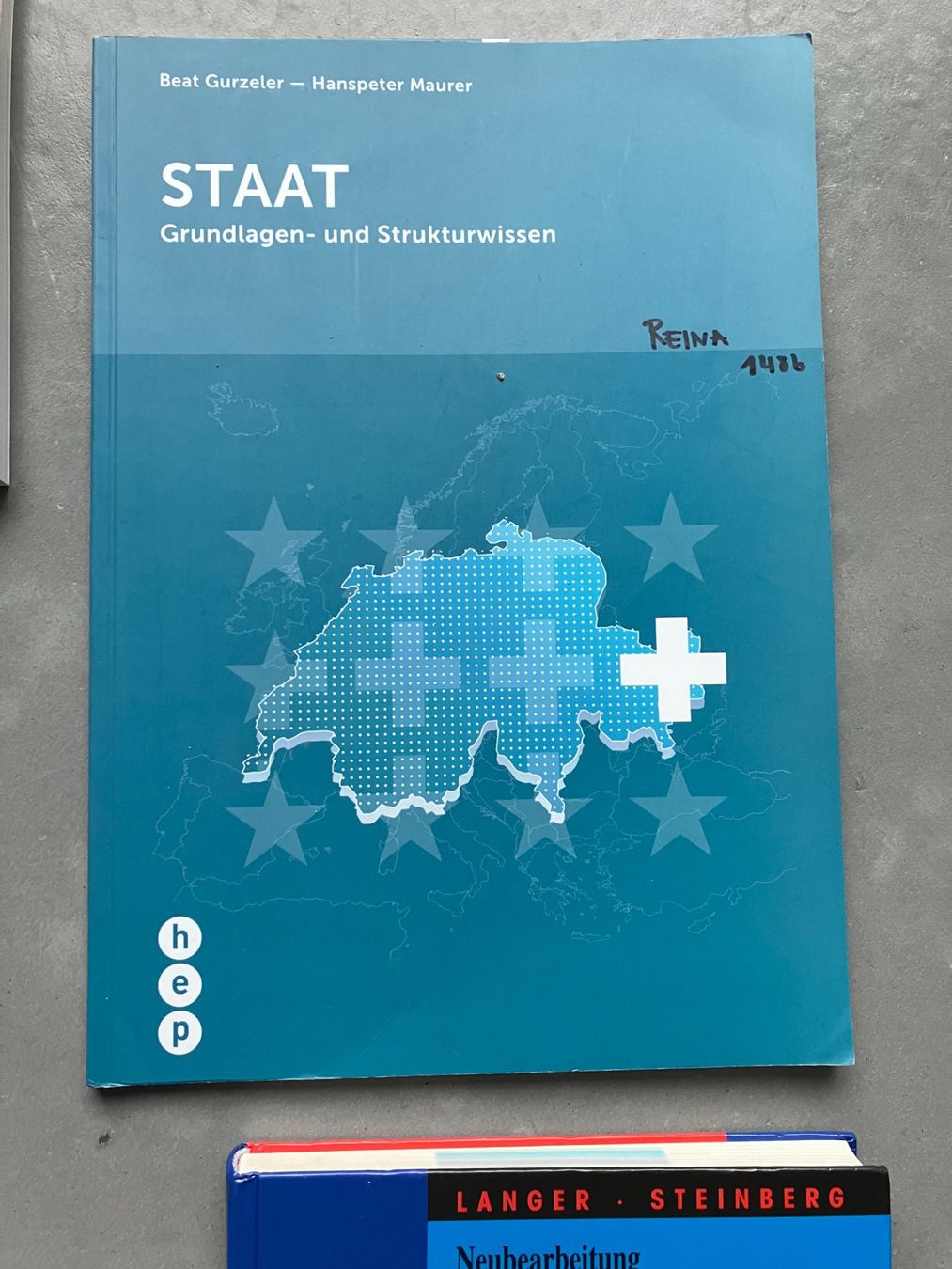 Libri: Gymnasium Bücher – Usato da Zürich venduto da factor10 3