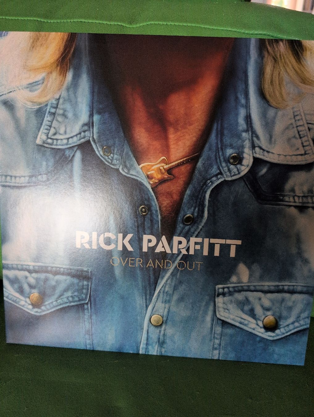 Dischi in vinile: Rick Parfitt - Over and out – Nuovo (secondo la descrizione) da Bern venduto da rabbit01