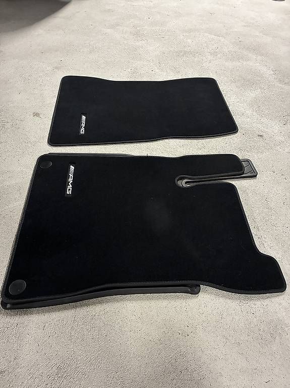 Mercedes-Benz Tappeti & Tappetini: AMG ORIGINAL Teppich A Klasse – Usato da Neuenhof venduto da Gt5.Performance_ 3