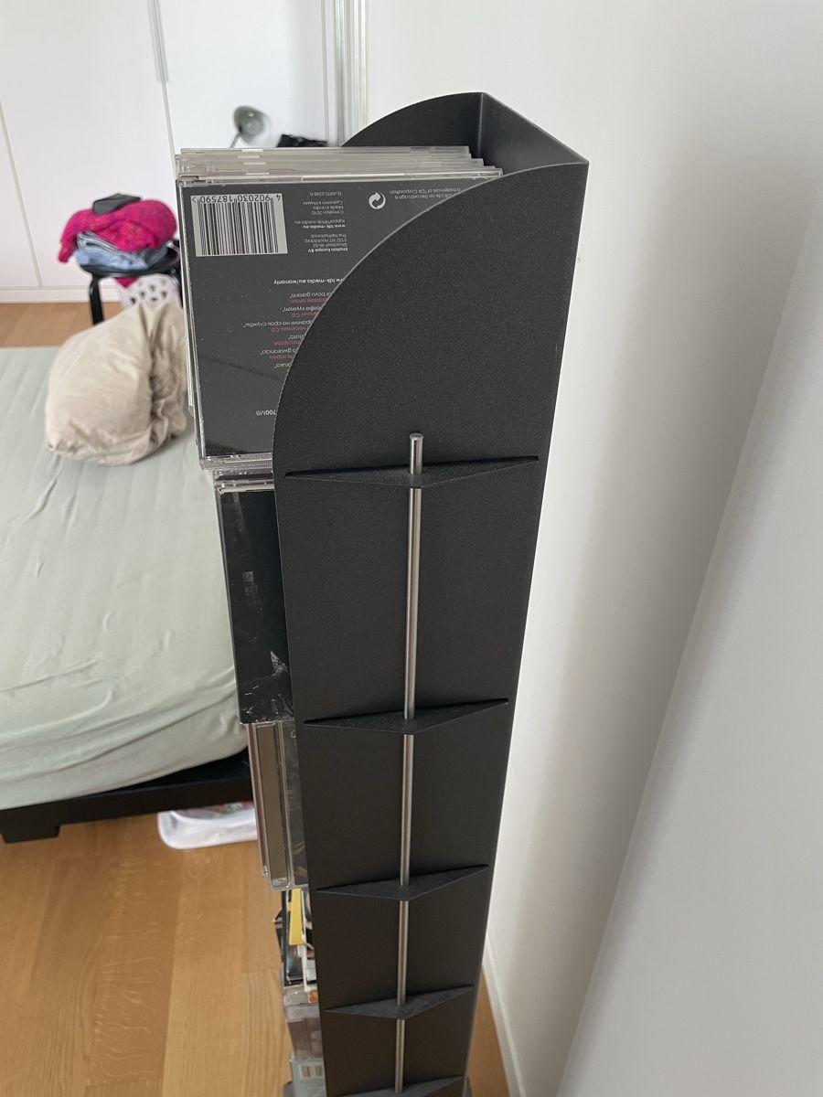 Racks & Ständer: CD Regal schwarz Metall gebraucht – Gebraucht aus Luzern von livbu 1