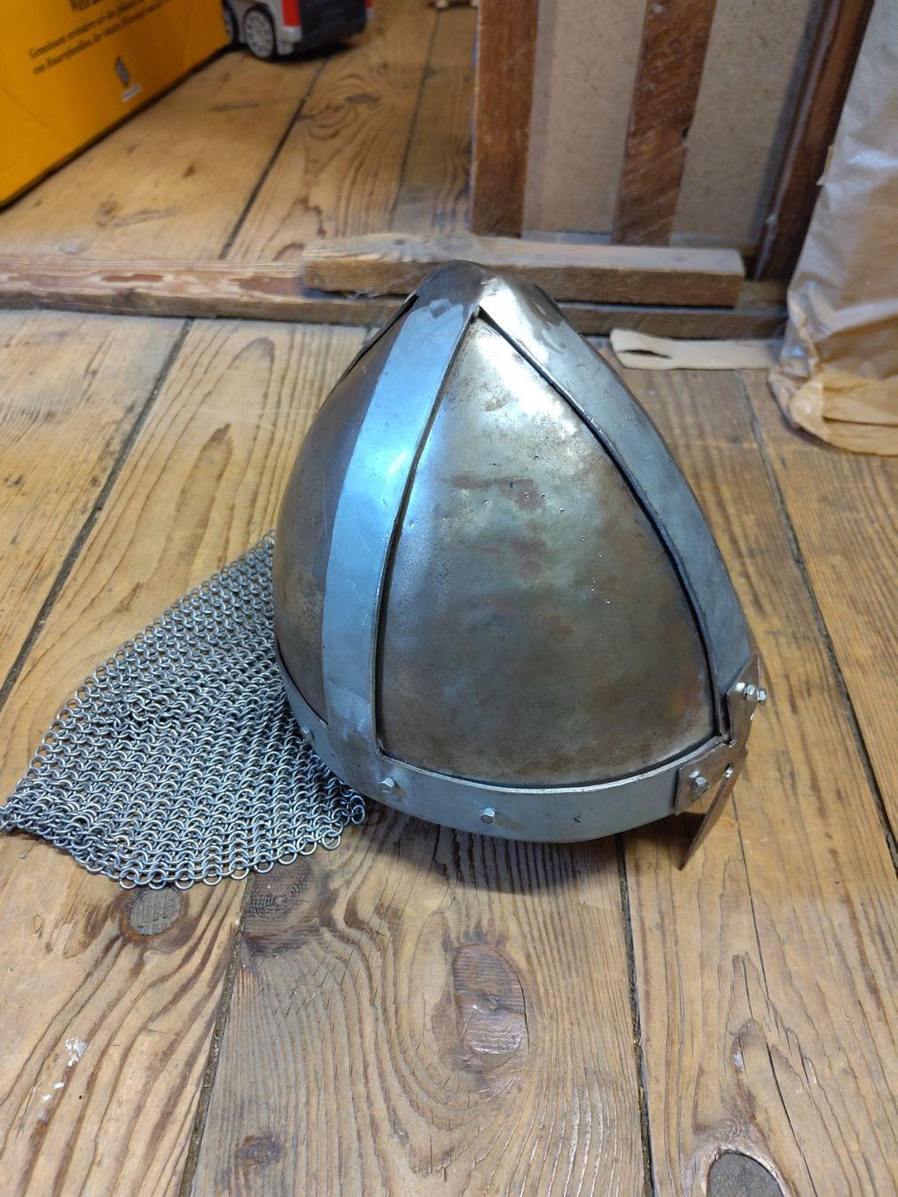 Costumi: LARP Schilde Helm Axt – Usato da Burgdorf venduto da Luki23 1