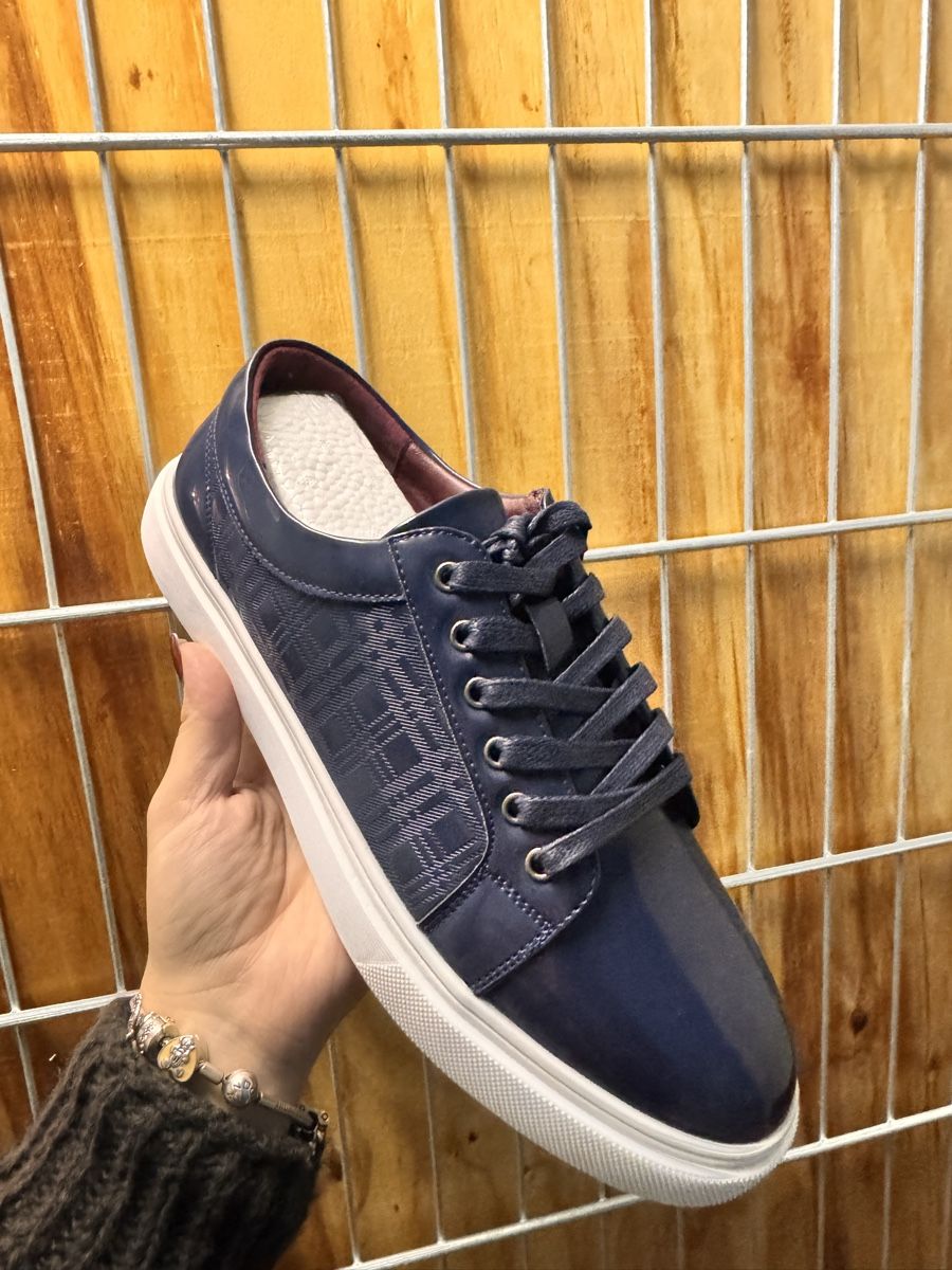 Herrenschuhe: Blaue Herren Sneaker Grösse 42 – Neu und originalverpackt aus Winterthur von axxgkc_123