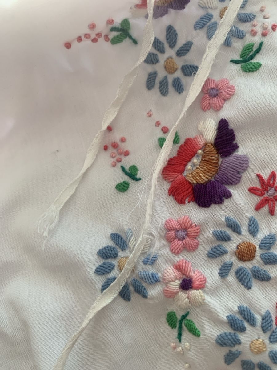 Camicette, T-shirt & Top: Embroidered summer Top XS/34 – Usato da Zürich venduto da Angela_Fashion_Lover 8