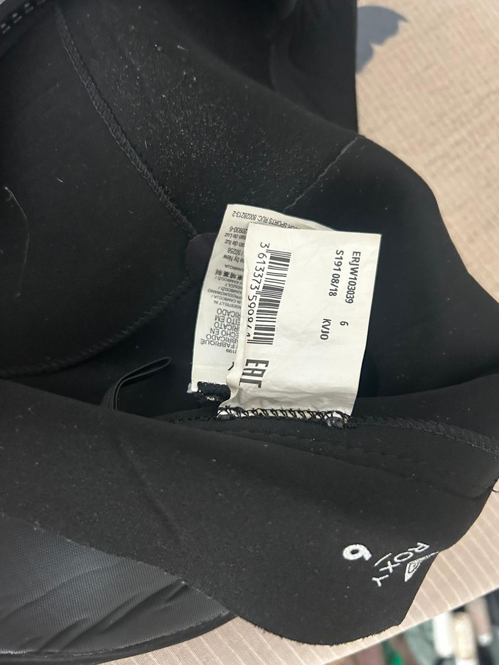 Roxy Completi & Tailleur: Surfneopren Anzug Roxy – Usato da Zuchwil venduto da roemens 6