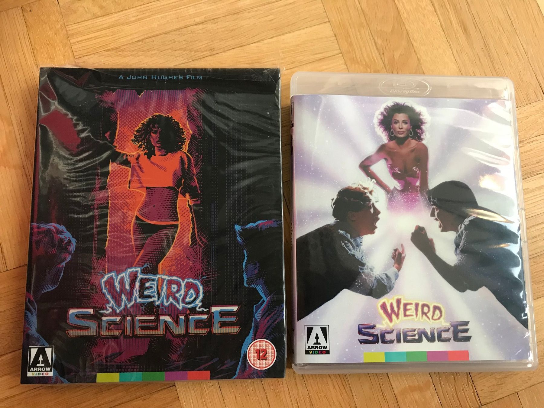 Tutti i DVDs: Weird Science - mit Booklet und Slipcover - Blu-ray – Nuovo (secondo la descrizione) da Zürich venduto da Malcom