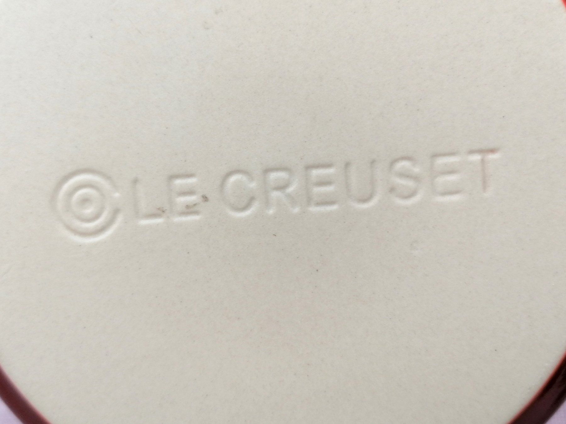 Le Creuset Töpfe: 2 dekorative Mini-Kochtöpfe Le Creuset – Gebraucht aus Köniz von Brockenreich 2