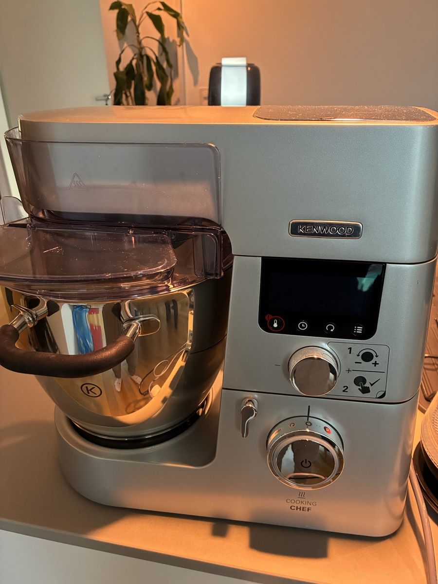 Kenwood Elettrodomestici da cucina: Kenwood Cooking Chef – Usato da Zürich venduto da novakanevi