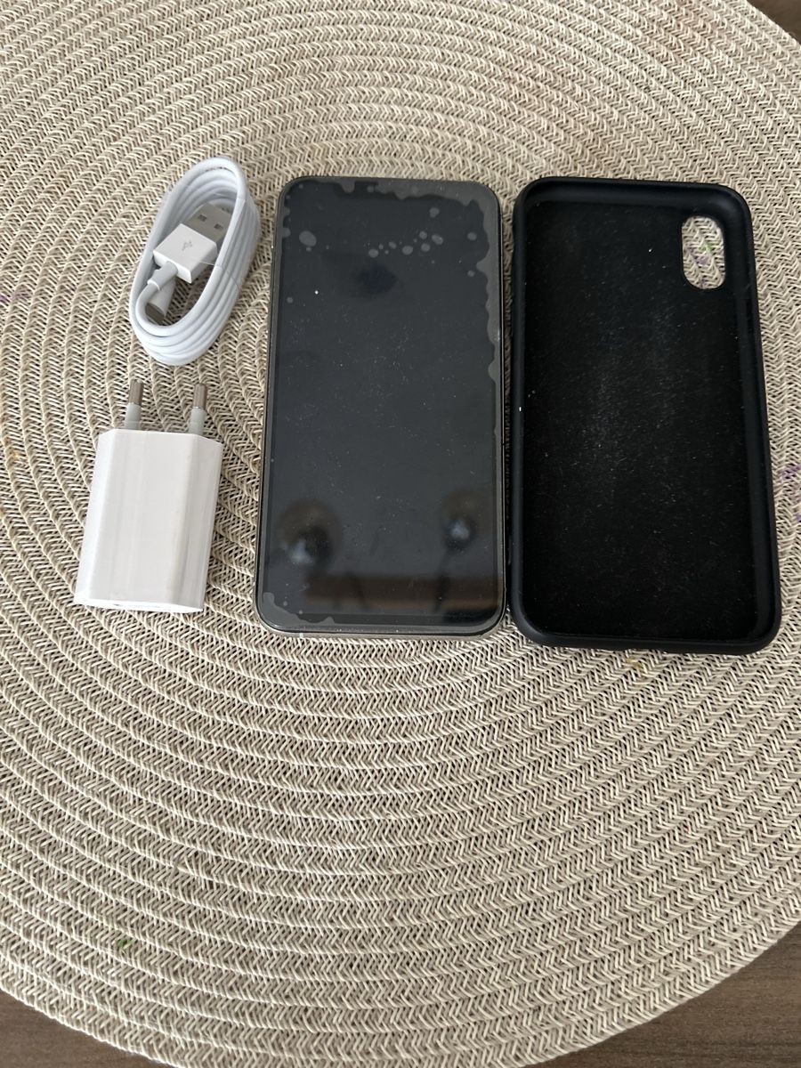Apple Telefoni cellulari / Smartphones: iPhone X, neue Display, Batterie und Ladegerät – Nuovo (secondo la descrizione) da Matzingen venduto da AllinOneDtx