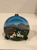 Assiette souvenir Suisse ferme, chèvres, montagnes