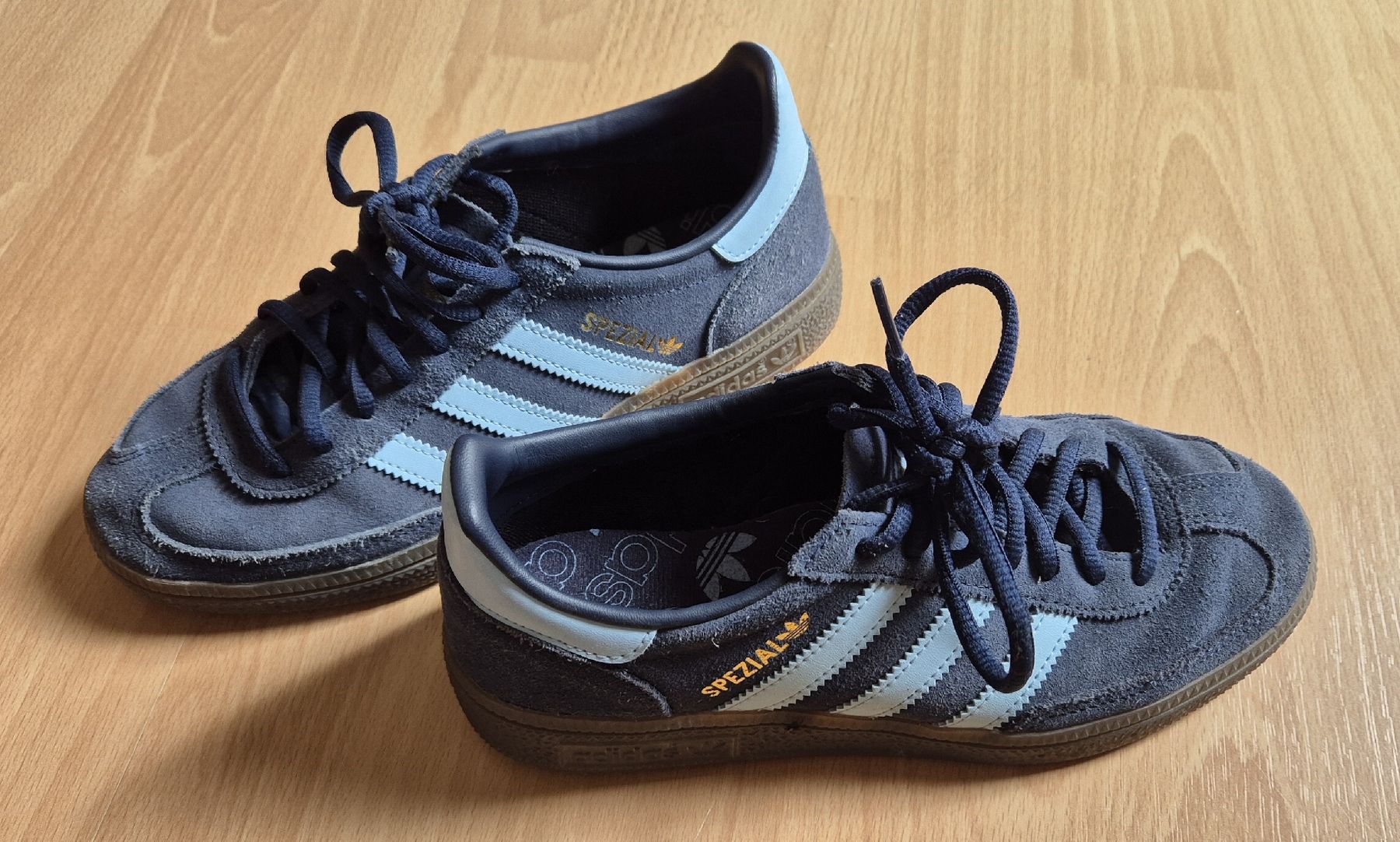 Adidas Herrenschuhe: Adidas Handball Spezial in Blau – Gebraucht aus Wil AG von yol.z 1