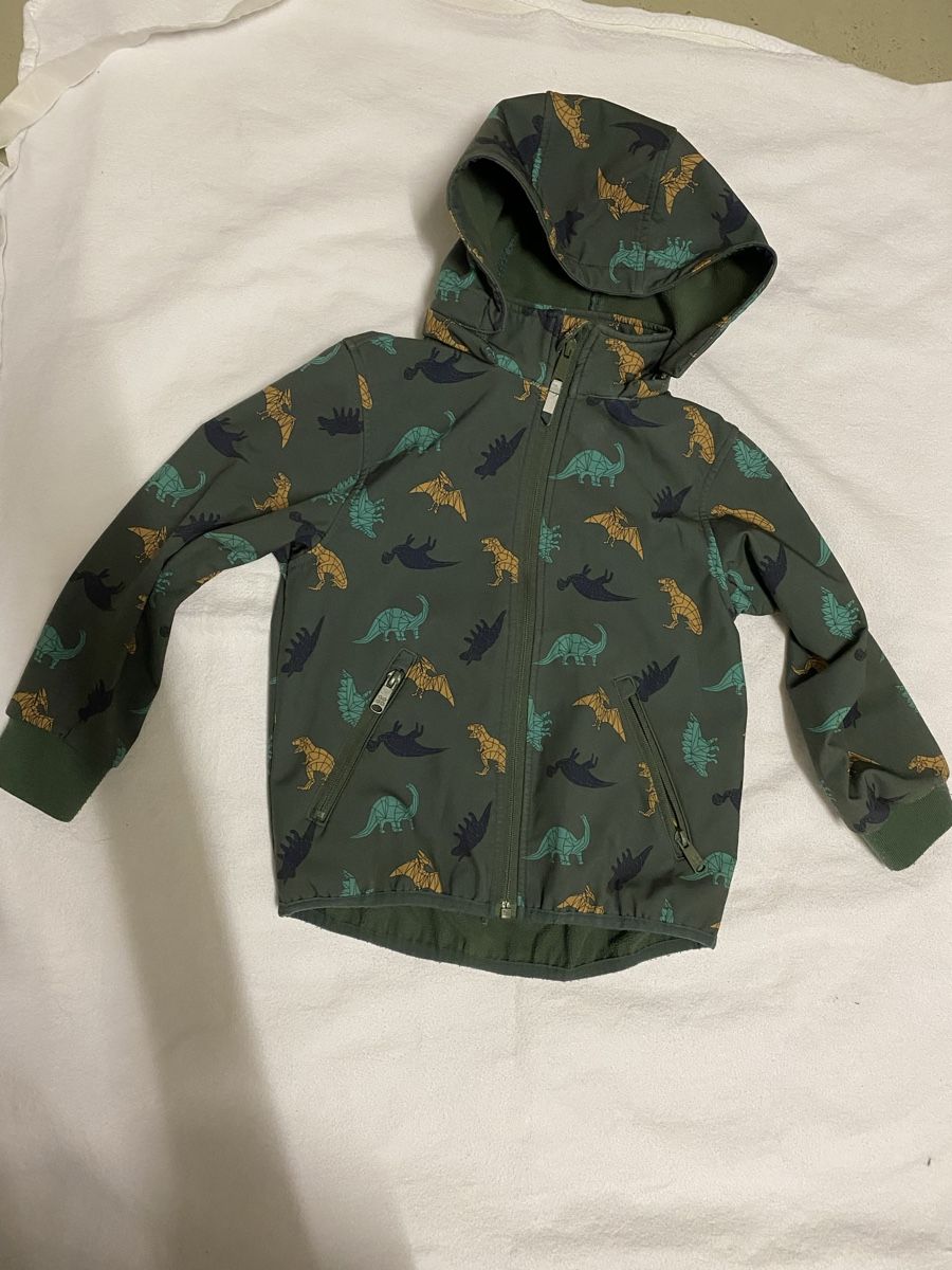 Vestes & Manteaux: Softshelljacke in Grösse 116 – D'occasion à Sissach par SV-650