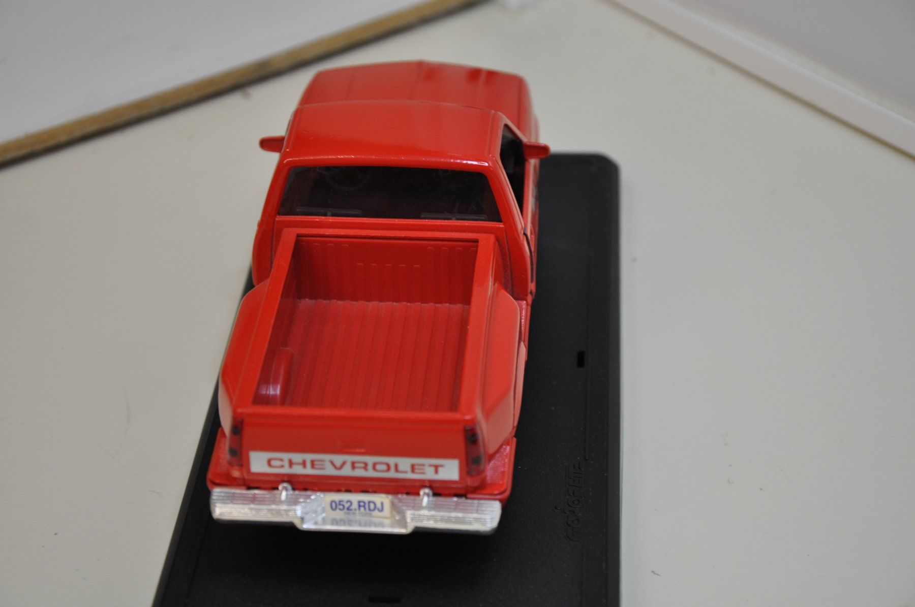 Majorette Modellini d'auto: Chevrolet Silverado – Nuovo e nell'imballaggio originale da Ebnat-Kappel venduto da Aallerlei 4