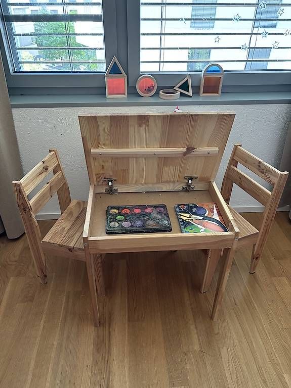 Tables: Kindertisch – D'occasion à Zürich par Kat029 2